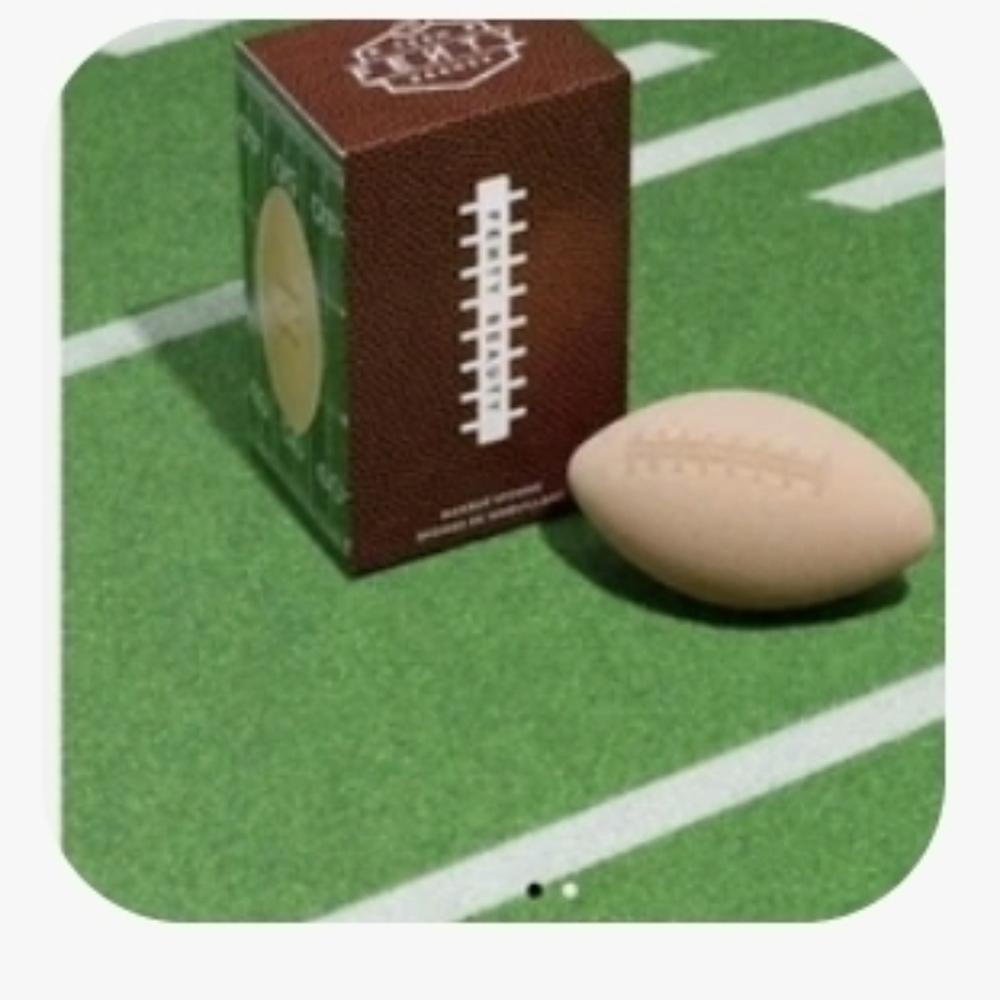 Fenty Beauty Limited Edition Football Blender Sponge NIB